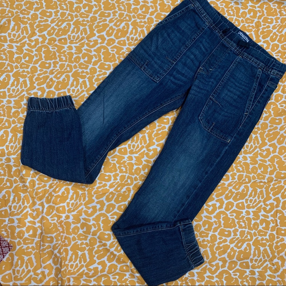 Sold Levi’s Denizen Joggers